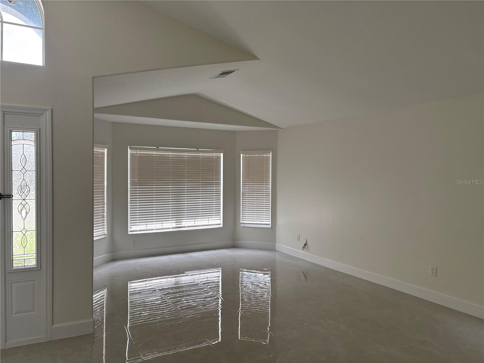 CRYSTAL GLEN - Residential Lease