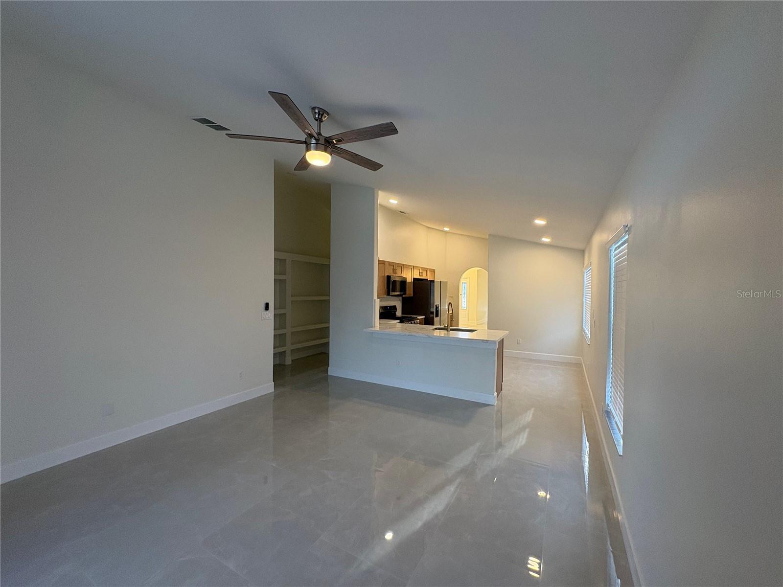 CRYSTAL GLEN - Residential Lease