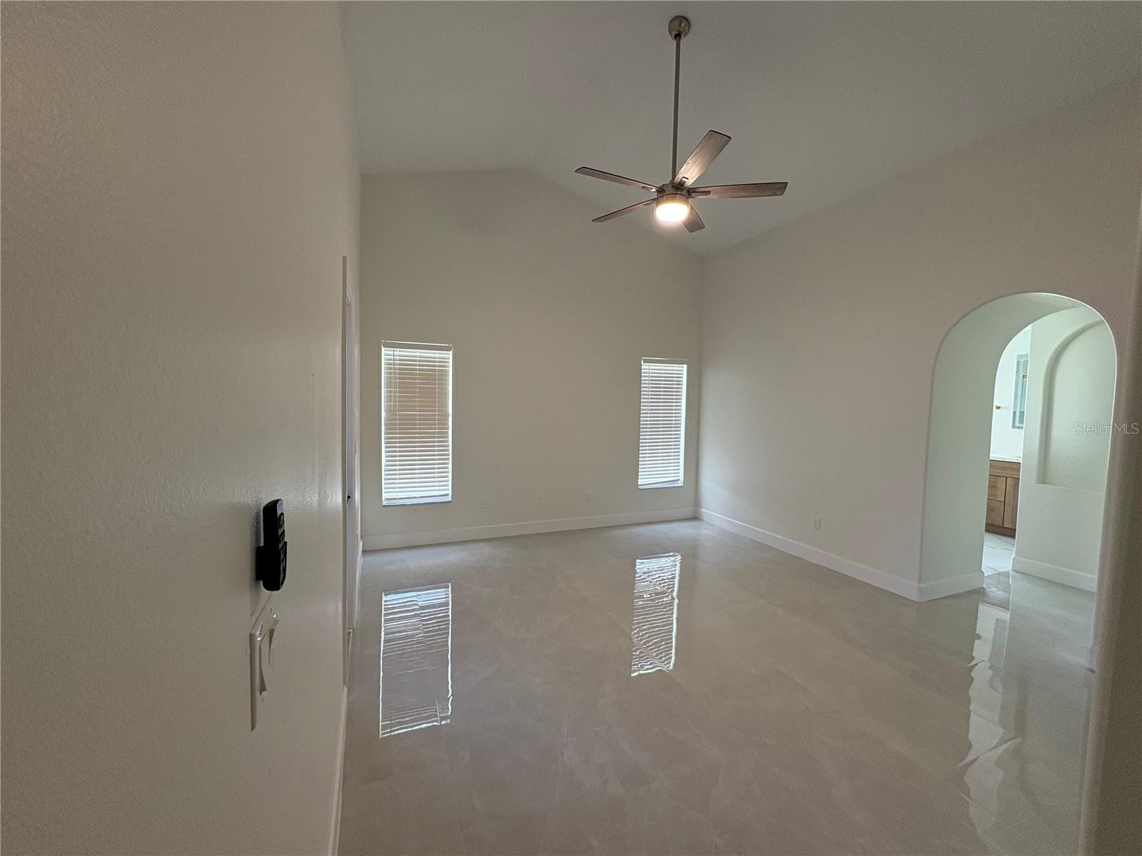CRYSTAL GLEN - Residential Lease