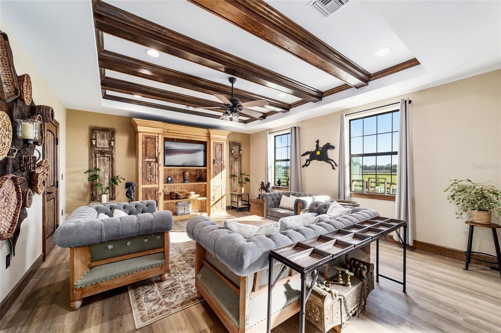 CHEROKEE RIVER RANCH ESTATE - Farm