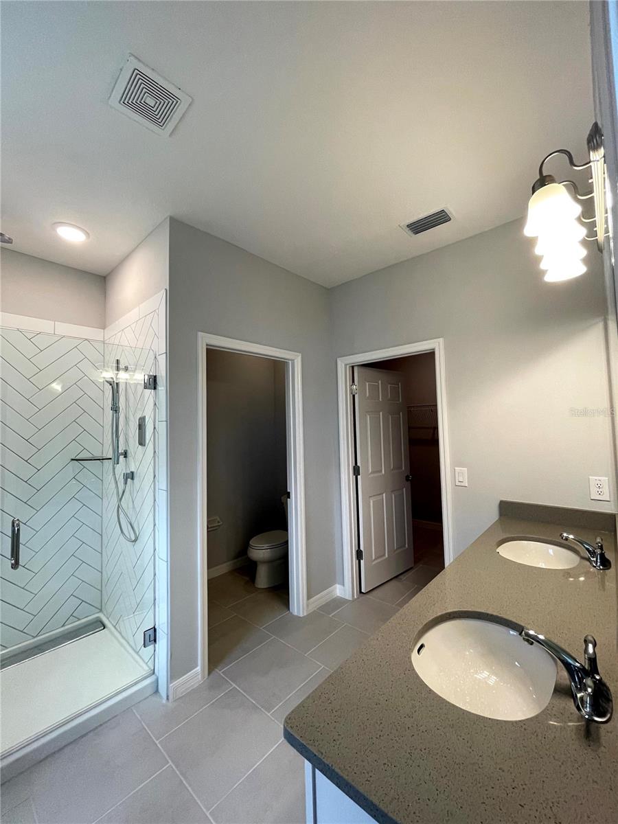 WIREGRASS PH 1 - Residential Lease