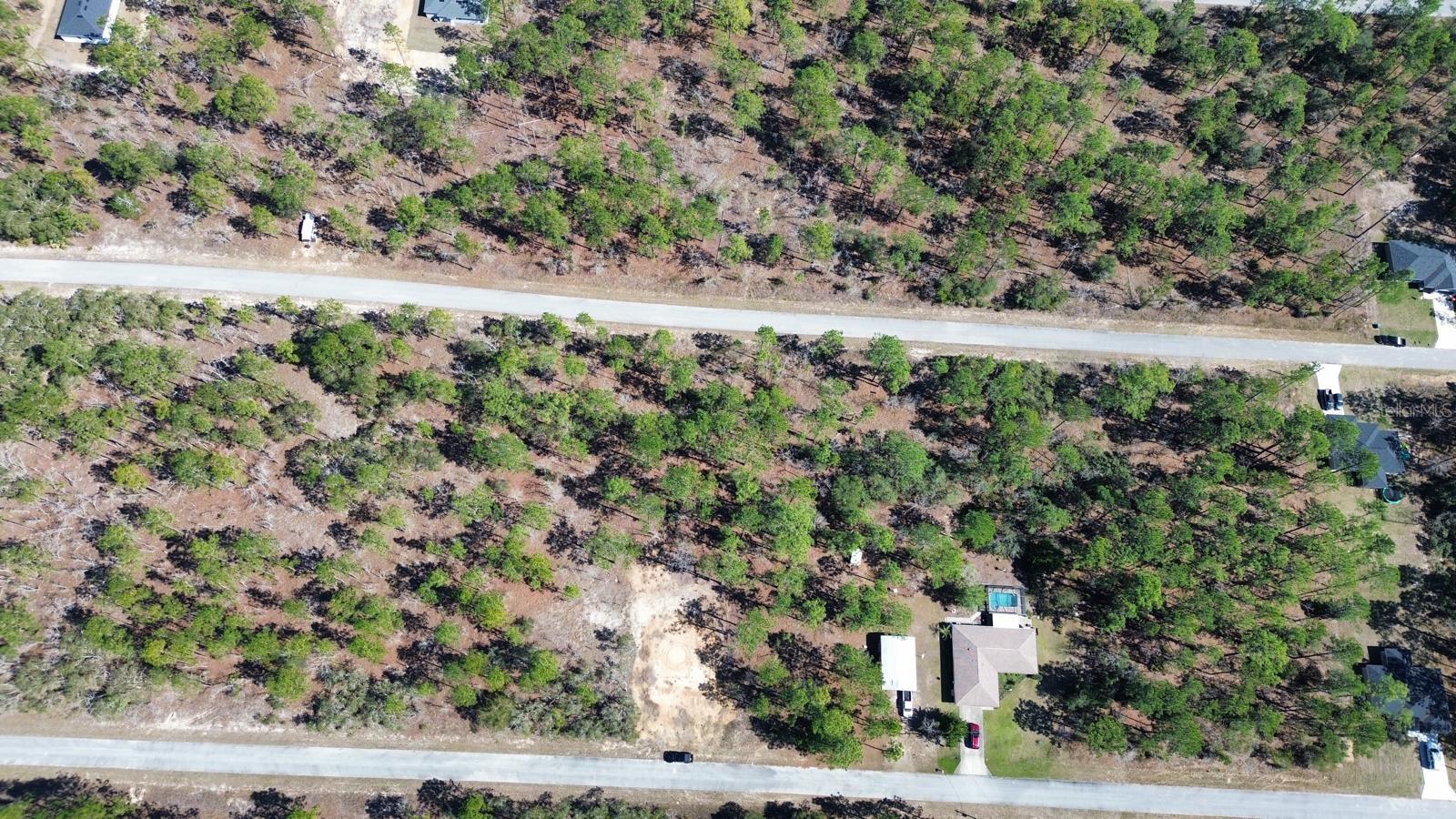 RAINBOW LAKES ESTATE - Land