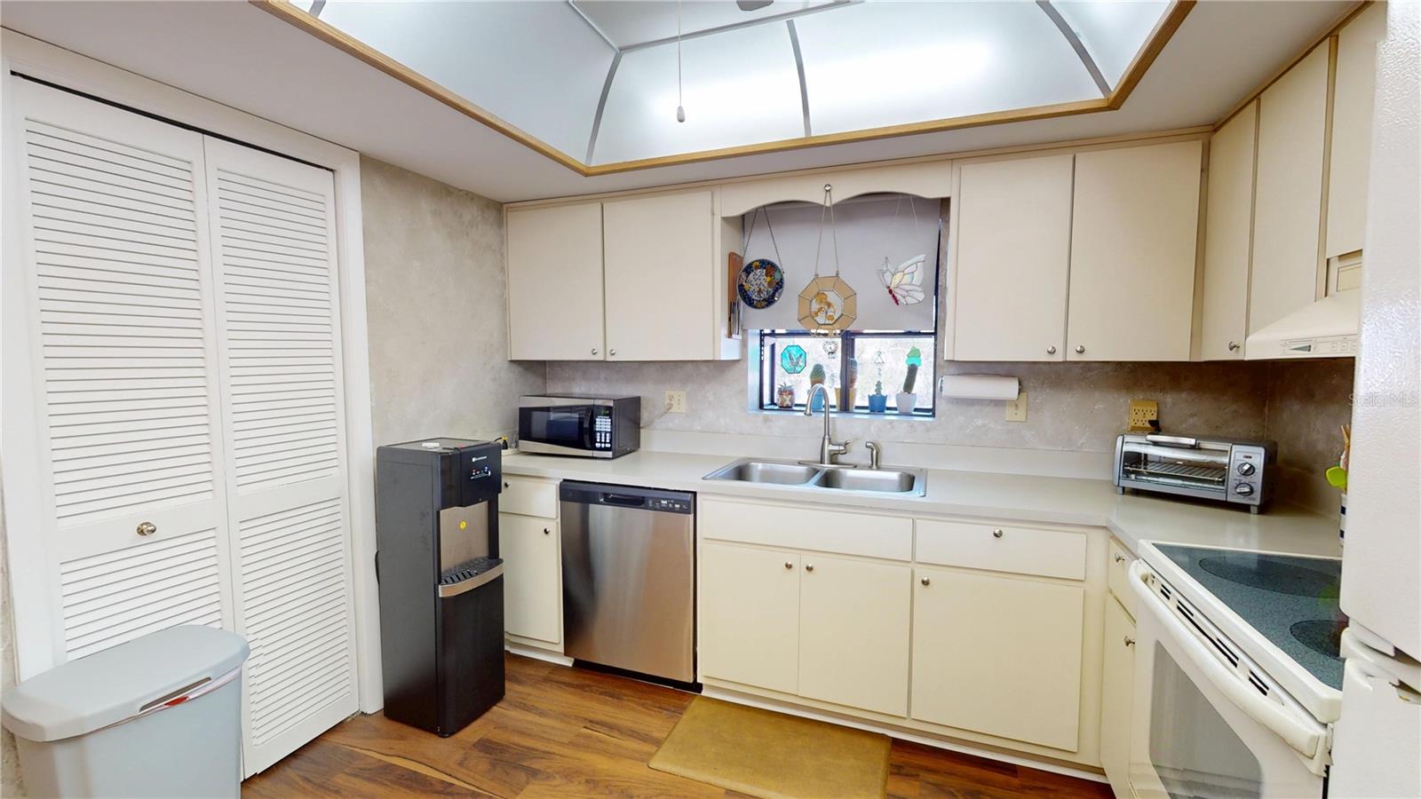 CHALET CAPRI II - Residential