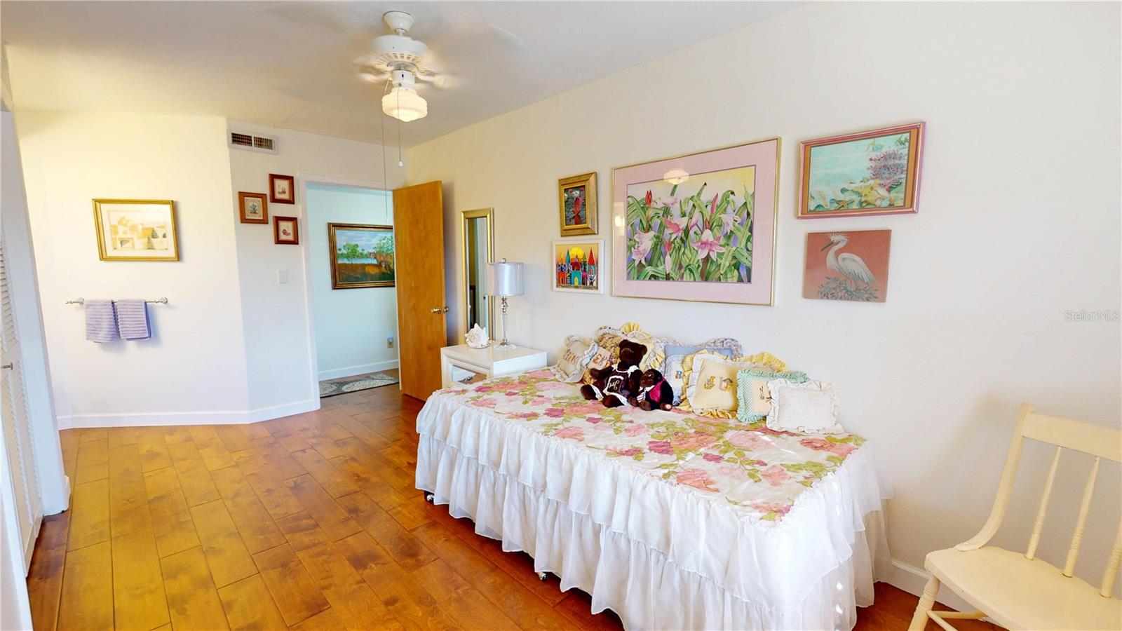 CHALET CAPRI II - Residential