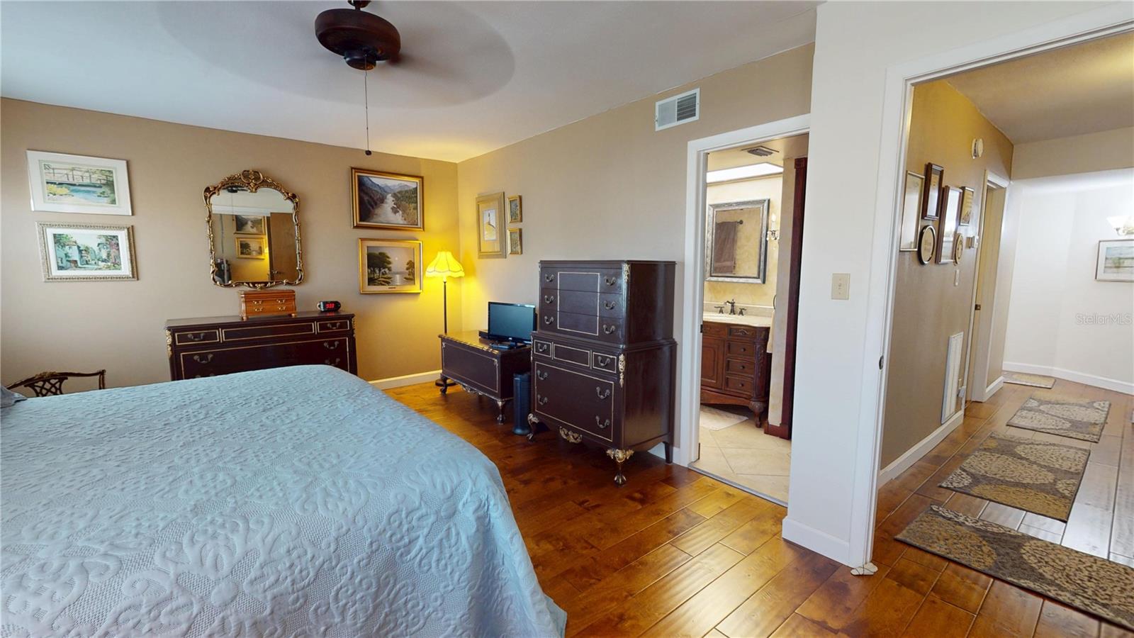 CHALET CAPRI II - Residential
