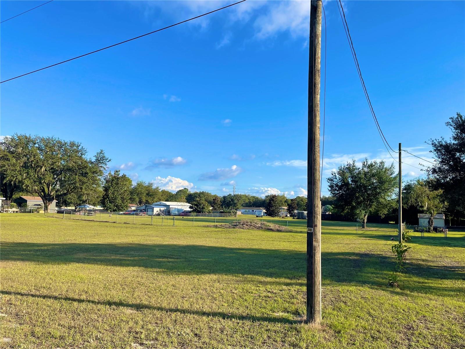 FOX RIDGE - Land