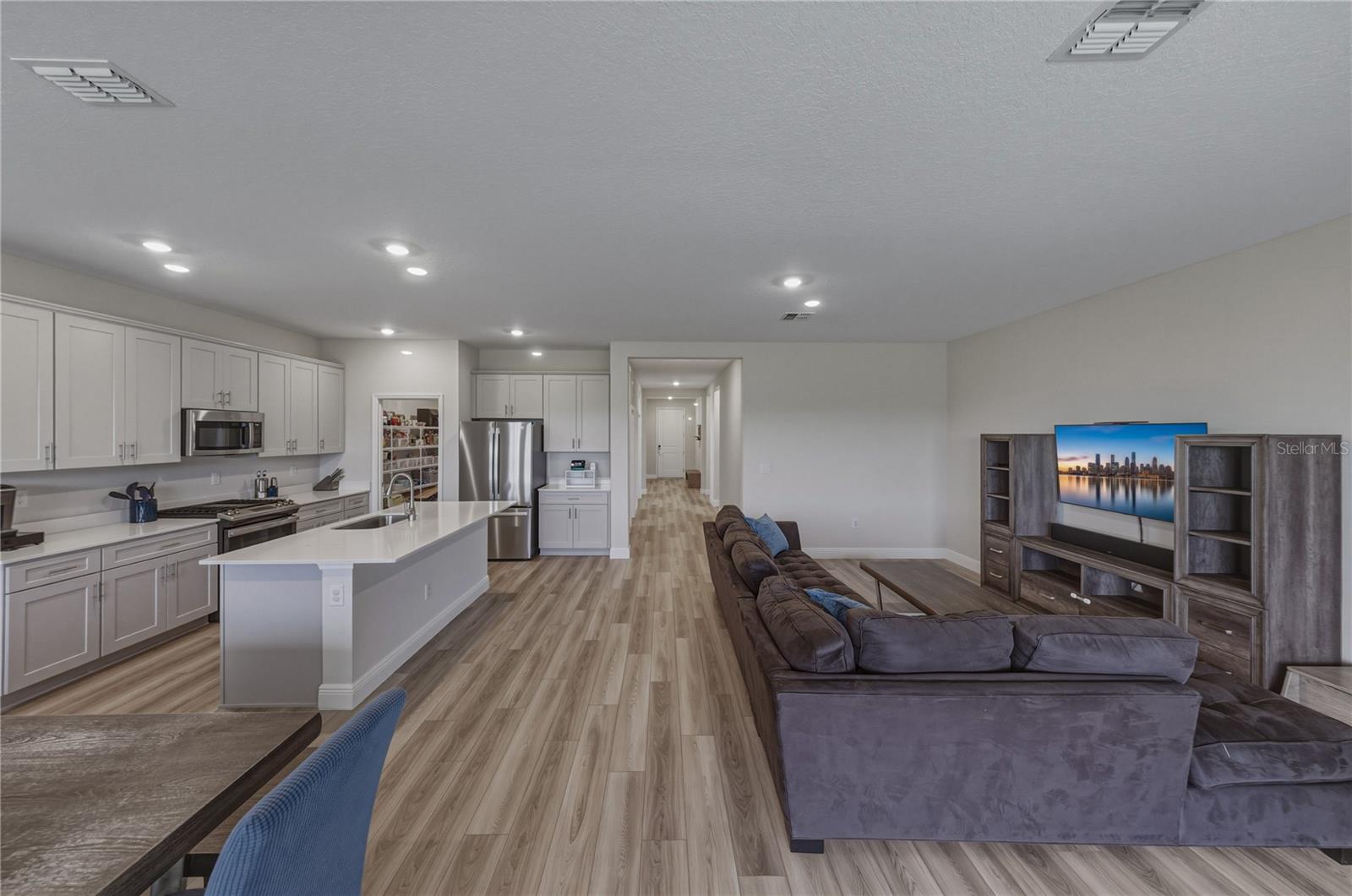 HAWKSTONE - Residential