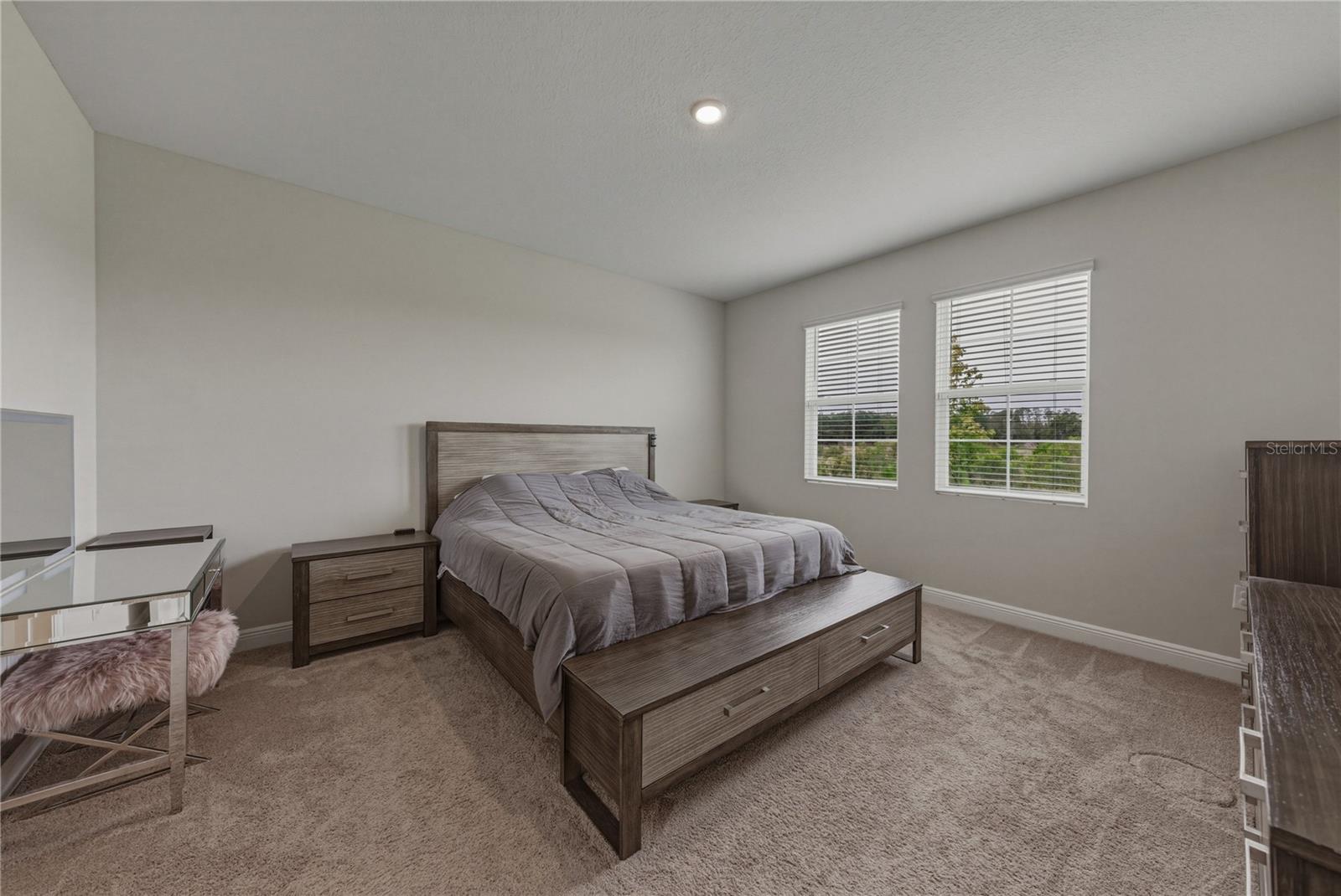 HAWKSTONE - Residential