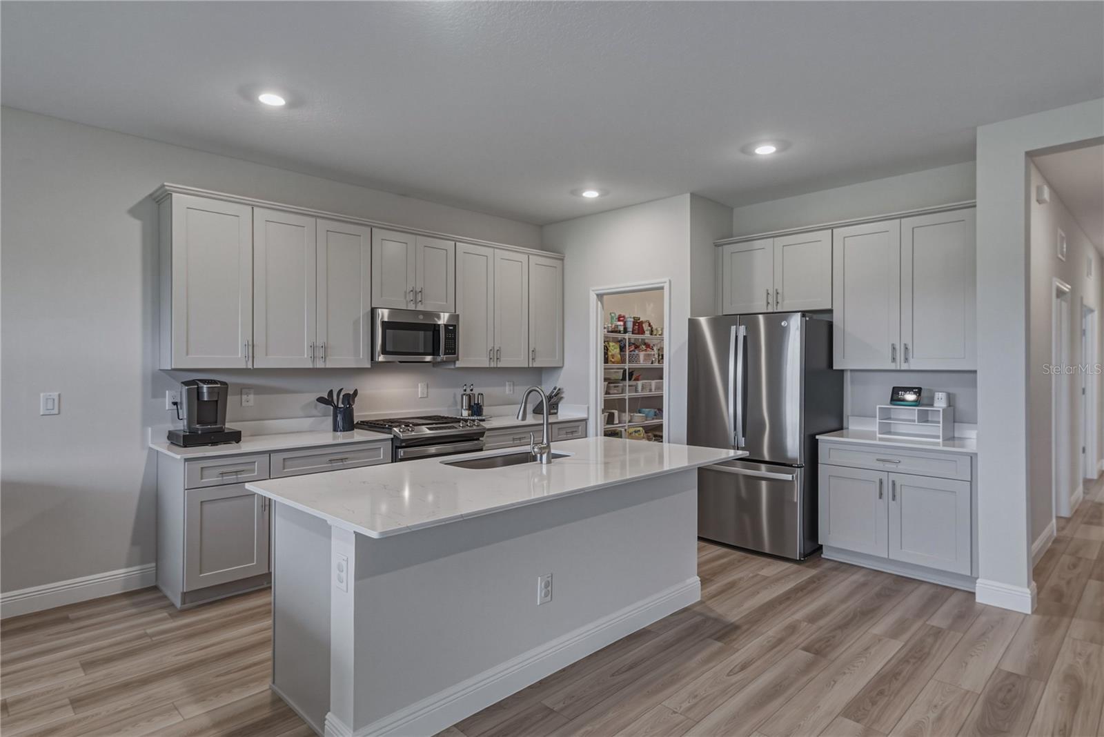 HAWKSTONE - Residential