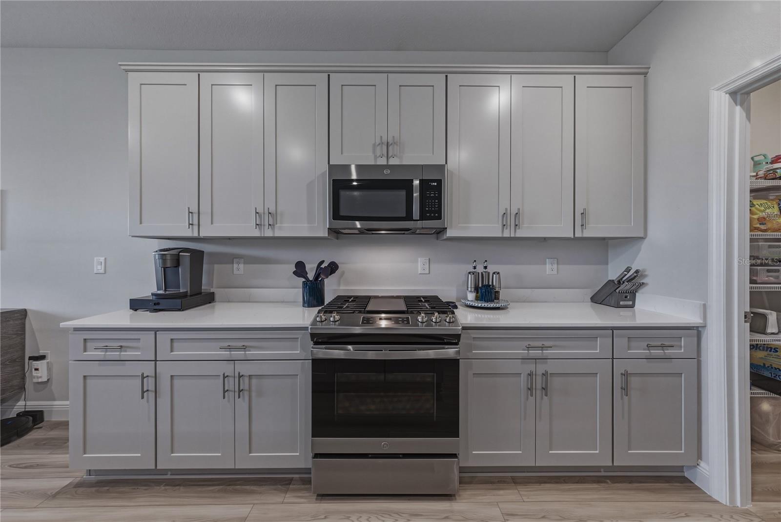 HAWKSTONE - Residential