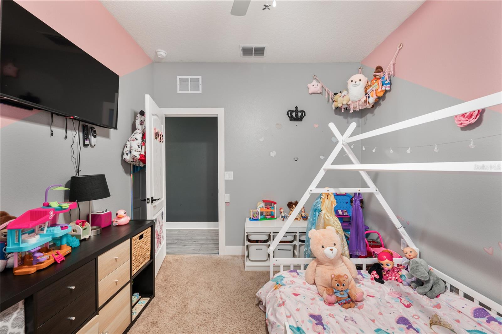 REUNION VILLAGE PH 3 REP - Residential