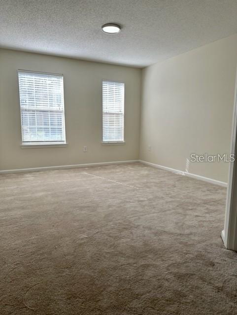 VILLANOVA AT HUNTERS CREEK CONDO - Residential