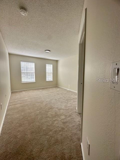 VILLANOVA AT HUNTERS CREEK CONDO - Residential