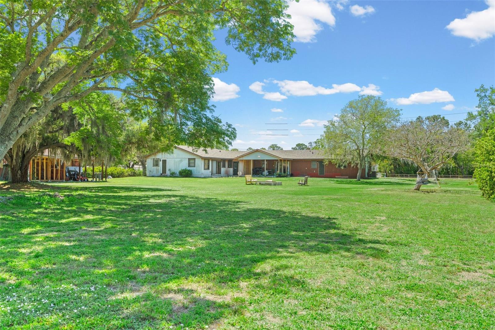 RACIMO RANCHES - Residential