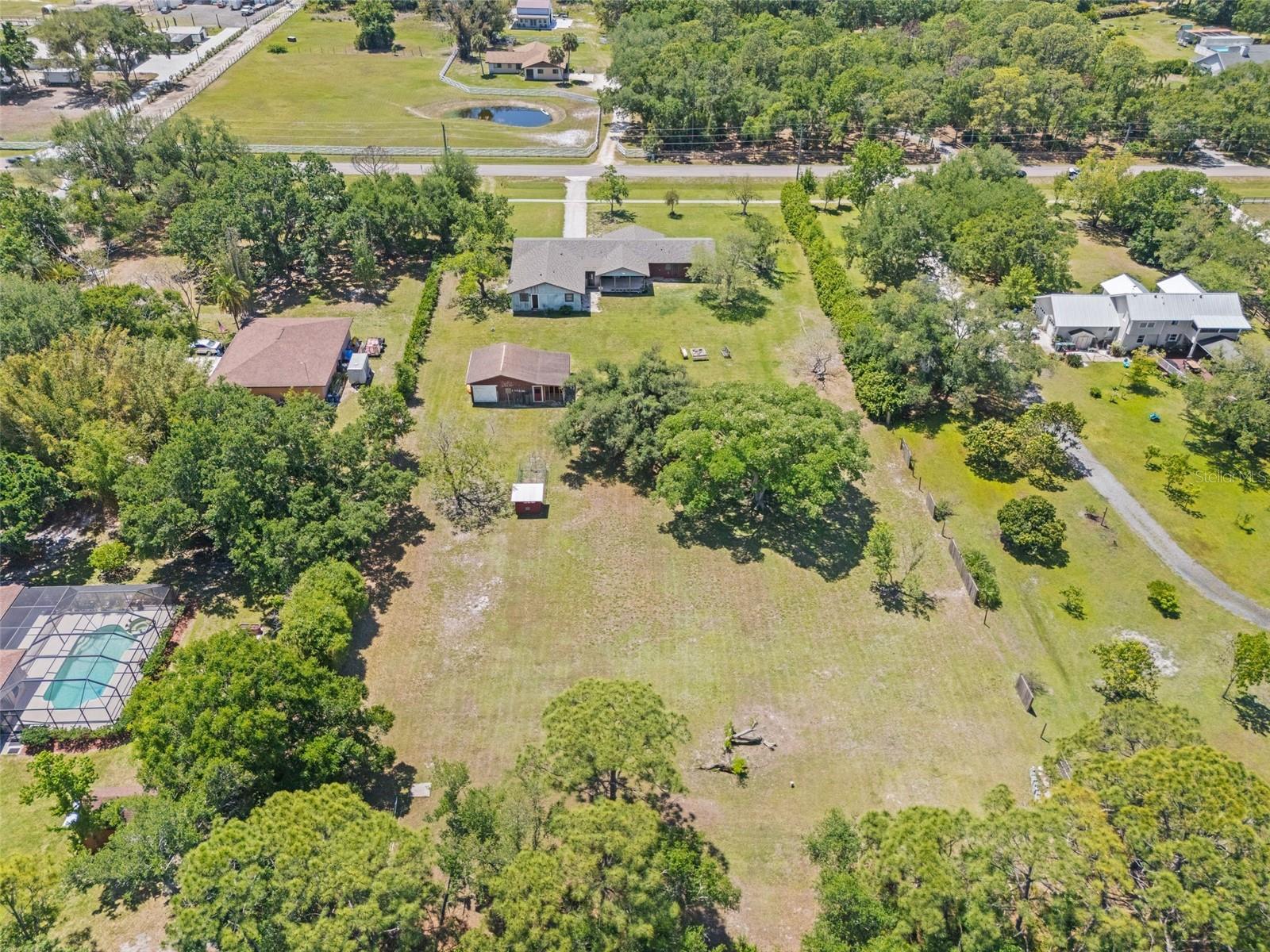 RACIMO RANCHES - Residential