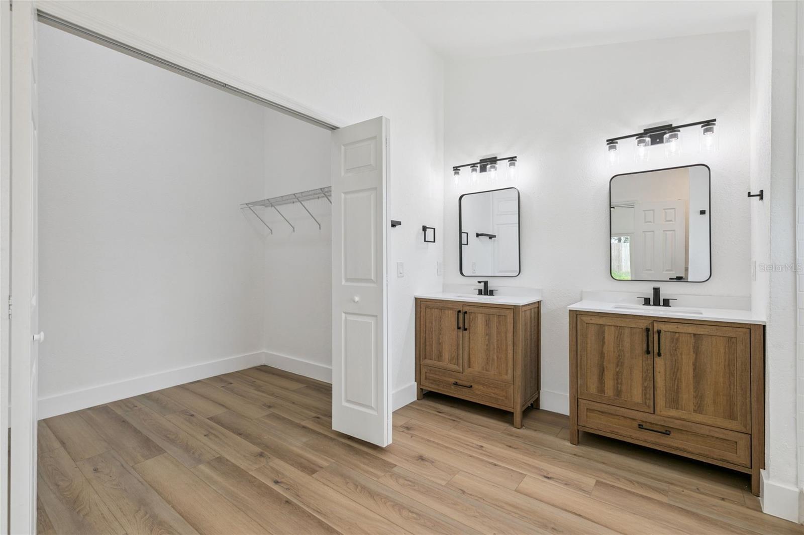 DEERWOOD - Residential