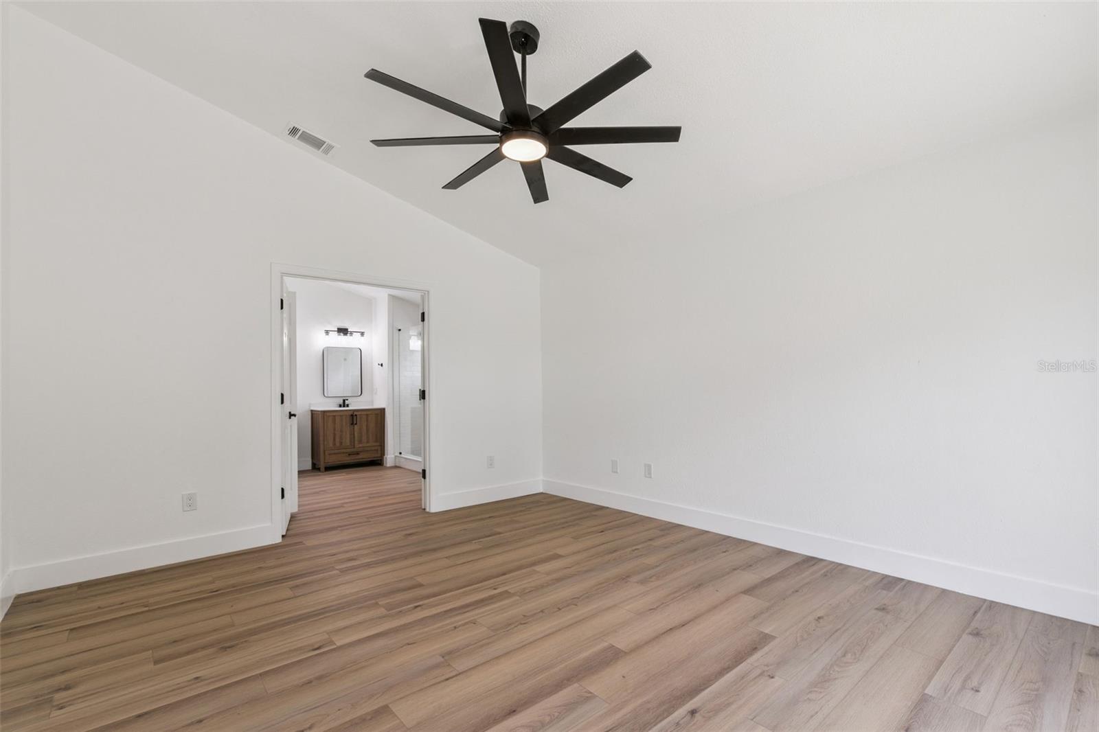 DEERWOOD - Residential