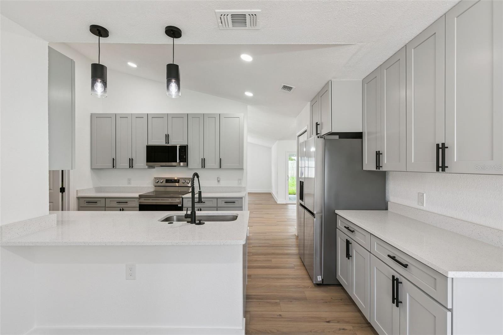 DEERWOOD - Residential