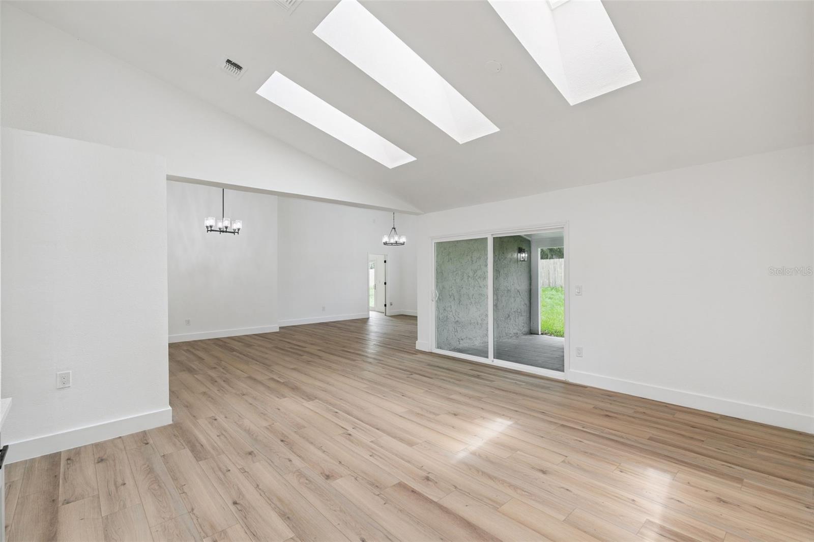DEERWOOD - Residential