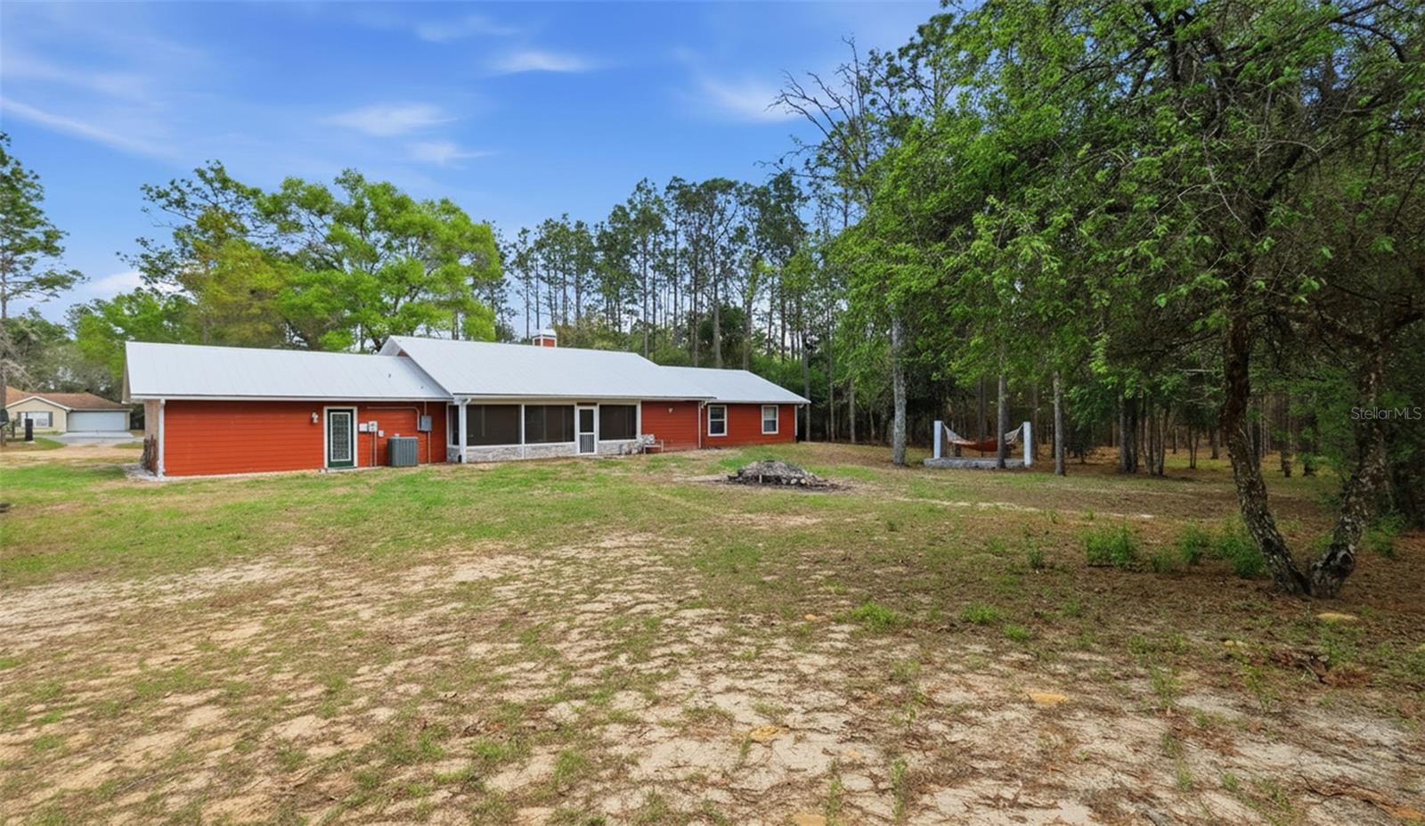 OAK FOREST UNIT 02 - Residential