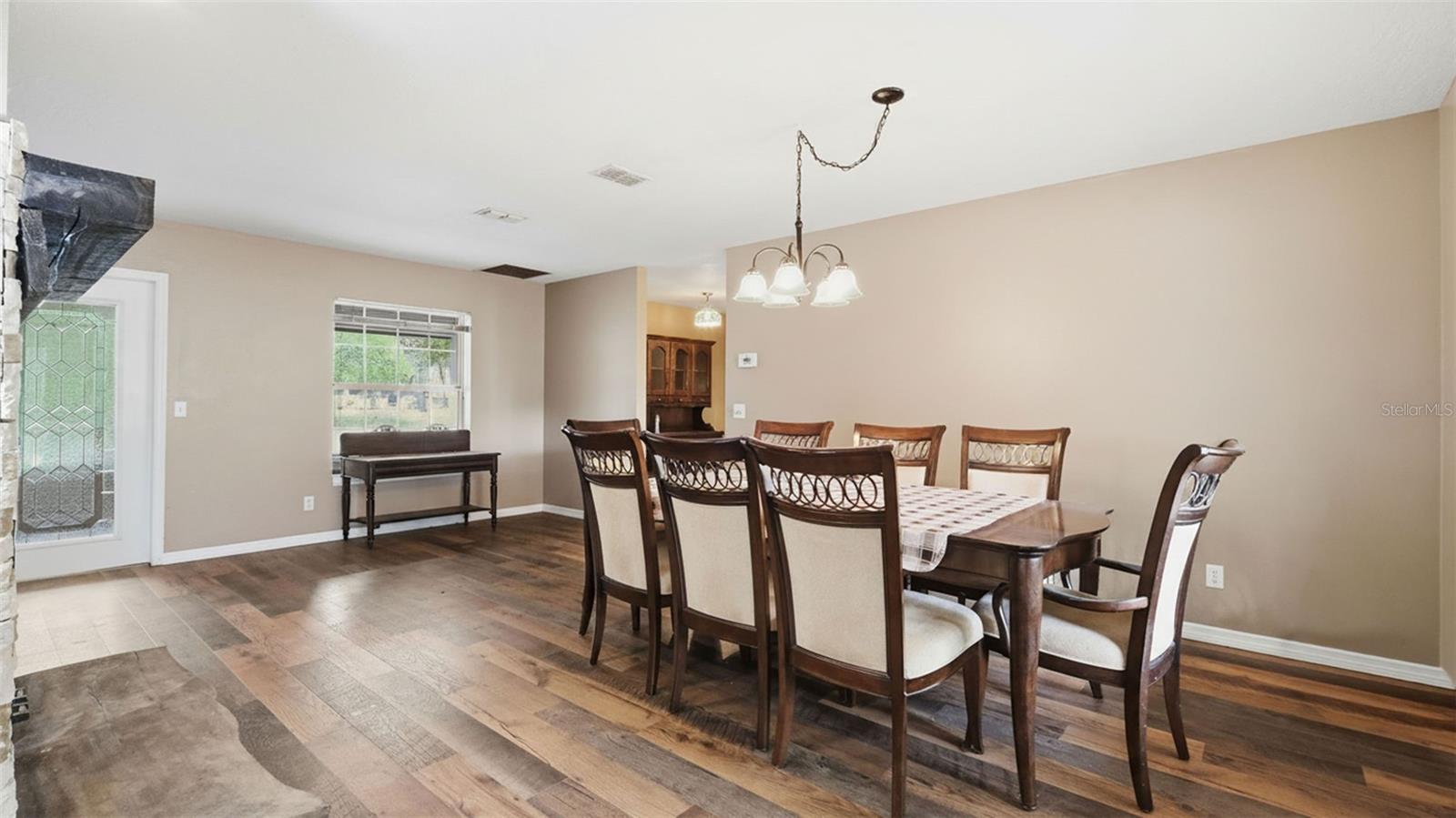 OAK FOREST UNIT 02 - Residential