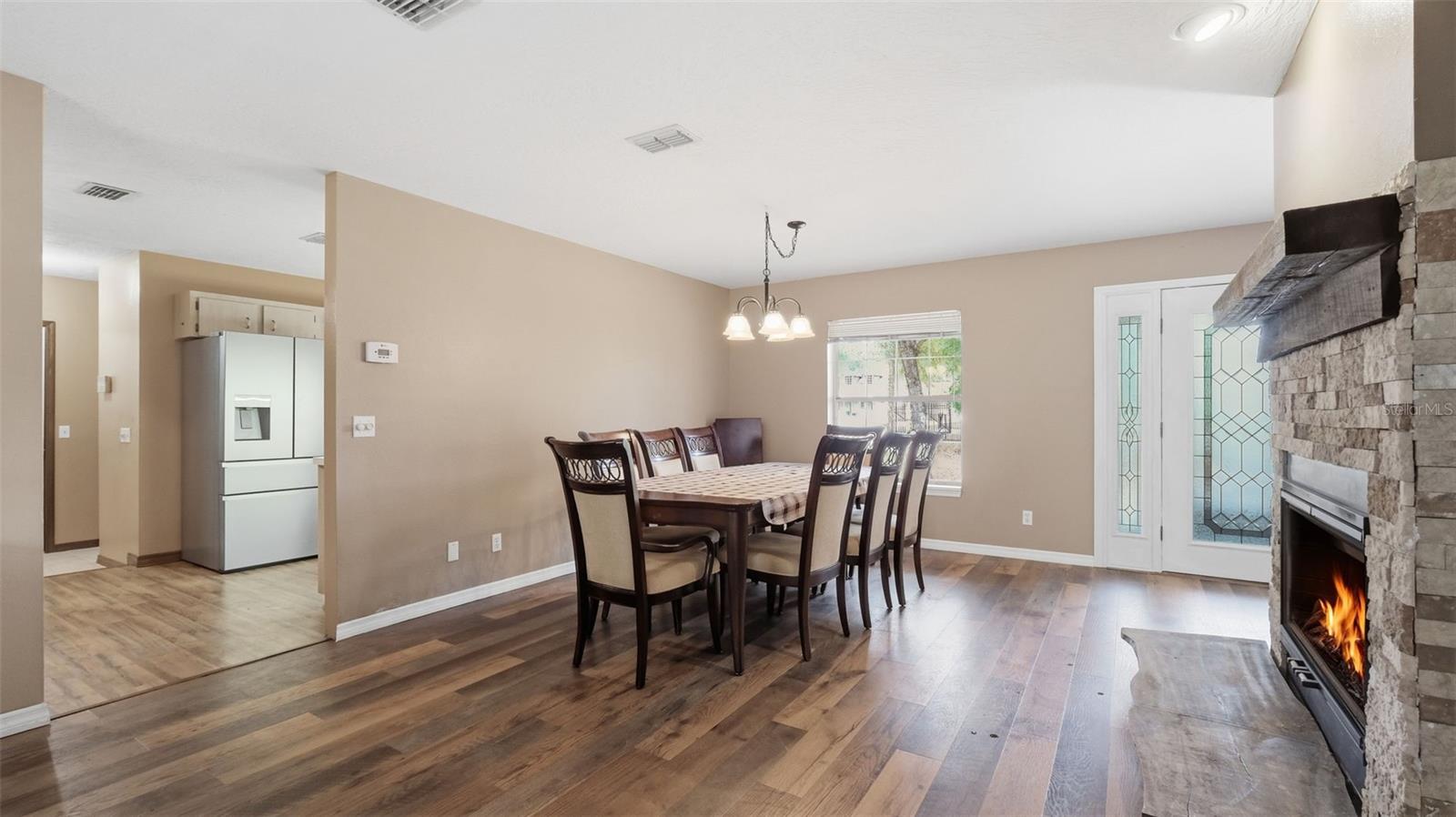 OAK FOREST UNIT 02 - Residential