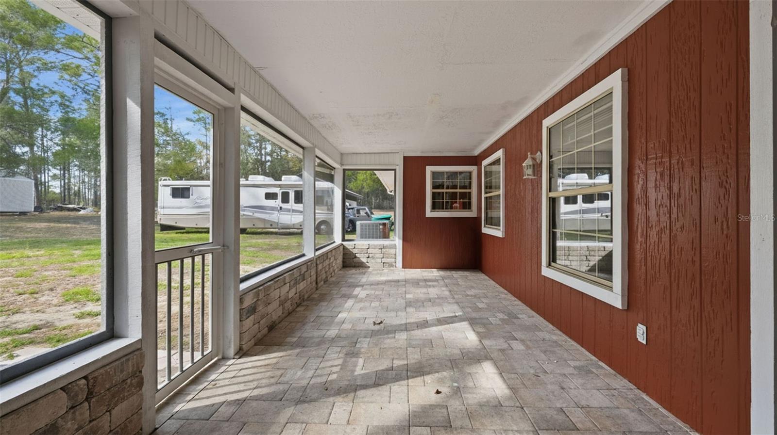 OAK FOREST UNIT 02 - Residential