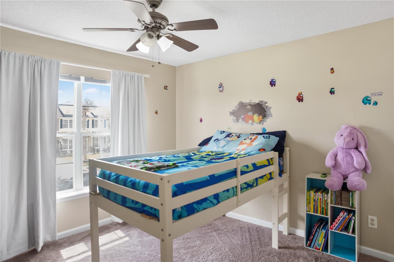 HERITAGE OAKS - Residential
