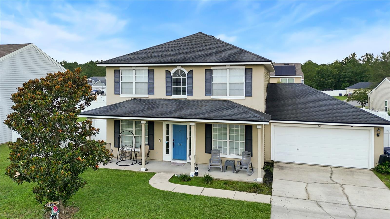 HERITAGE OAKS - Residential