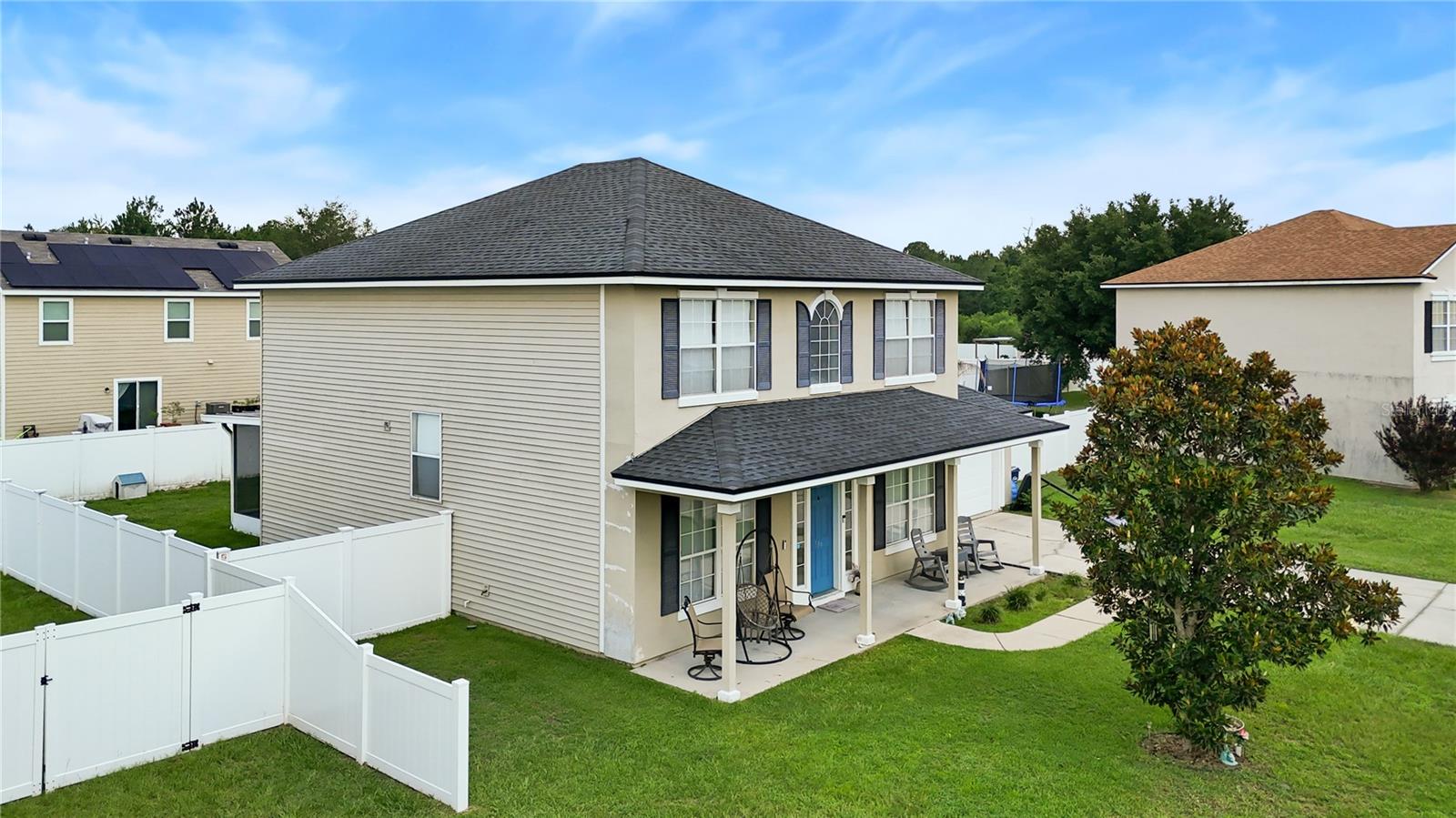 HERITAGE OAKS - Residential