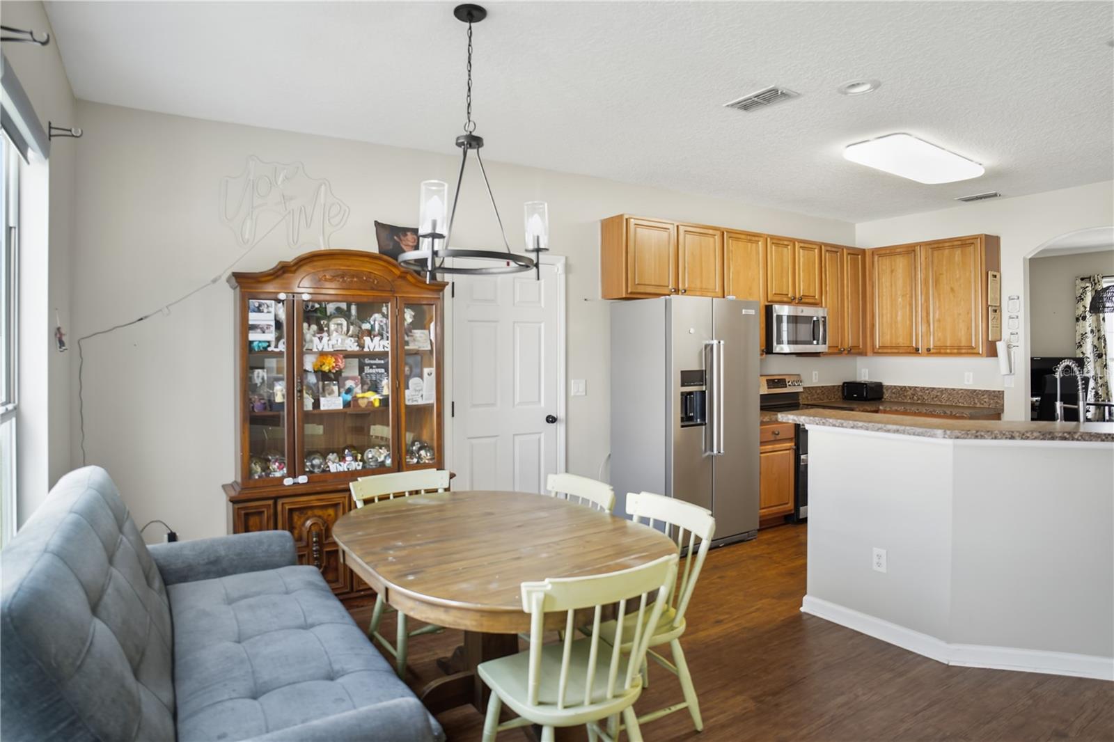 HERITAGE OAKS - Residential
