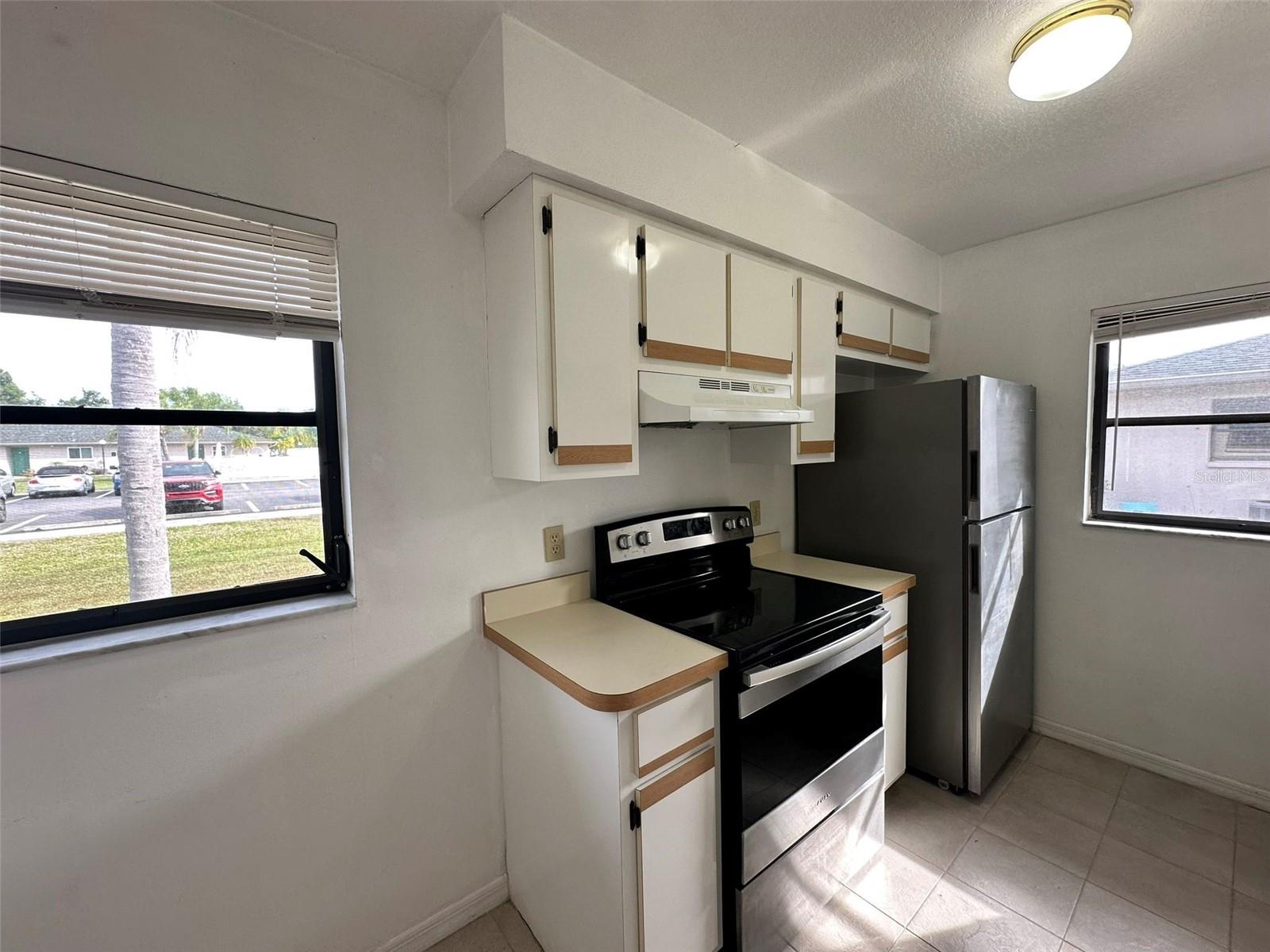 BIRCHWOOD 01 & 02 PH 02 - Residential Lease