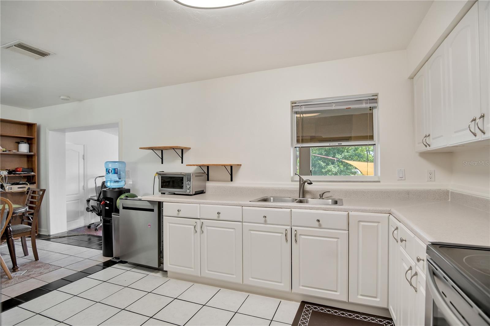 DELTONA LAKES UNIT 03 TR I & H - Residential