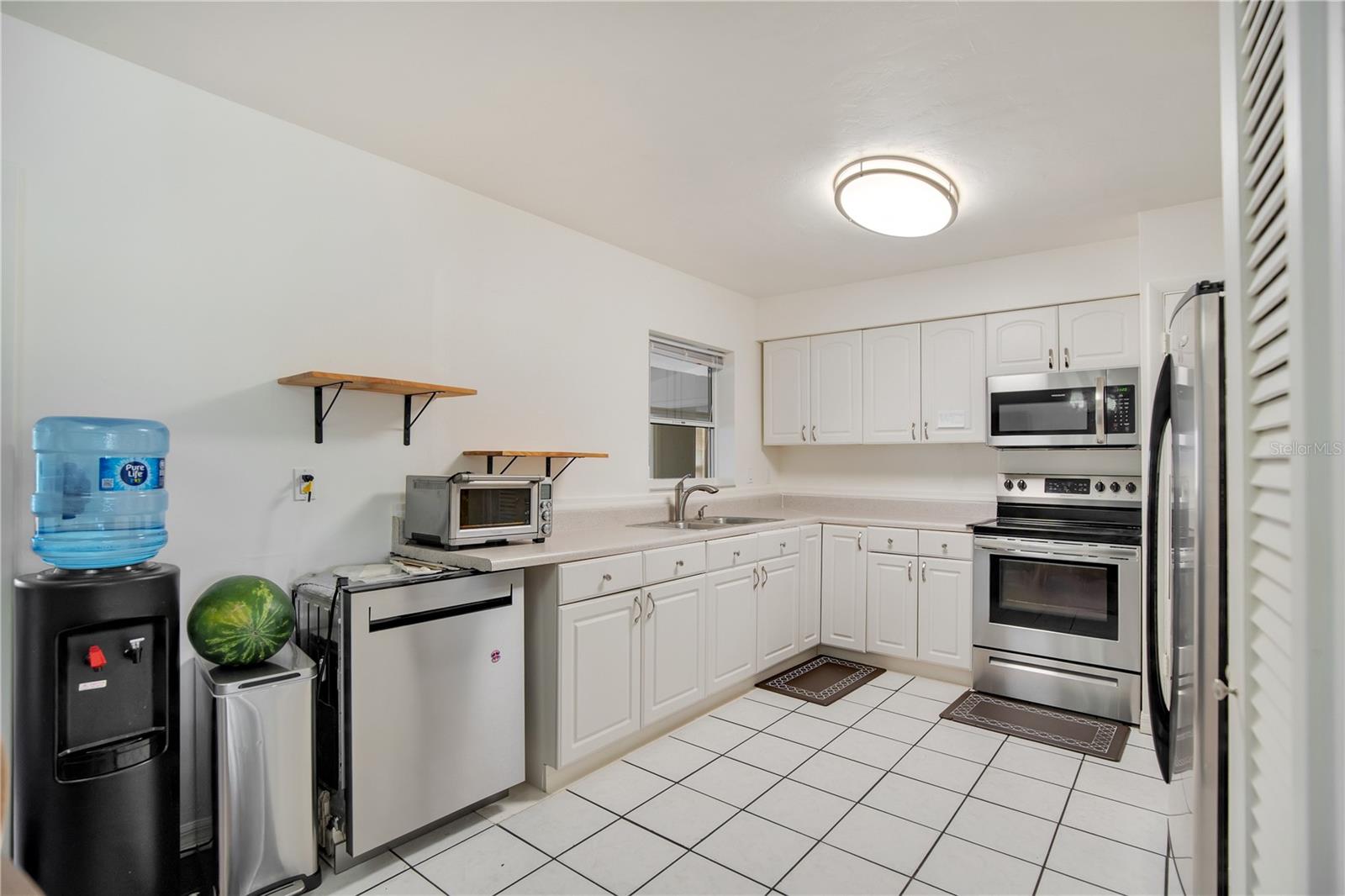 DELTONA LAKES UNIT 03 TR I & H - Residential
