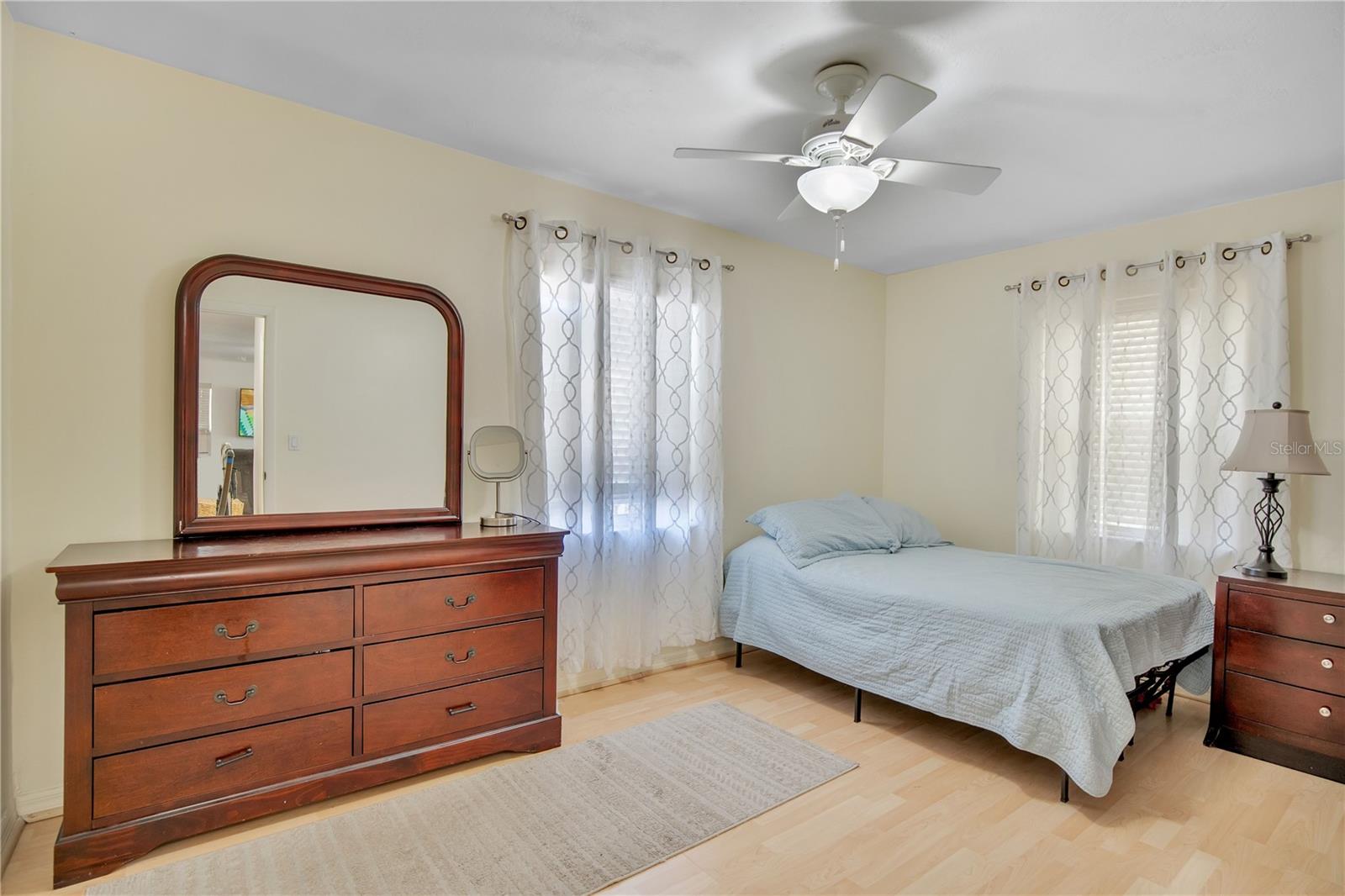 DELTONA LAKES UNIT 03 TR I & H - Residential