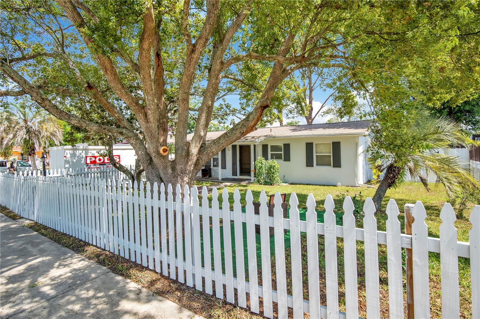 DELTONA LAKES UNIT 03 TR I & H - Residential