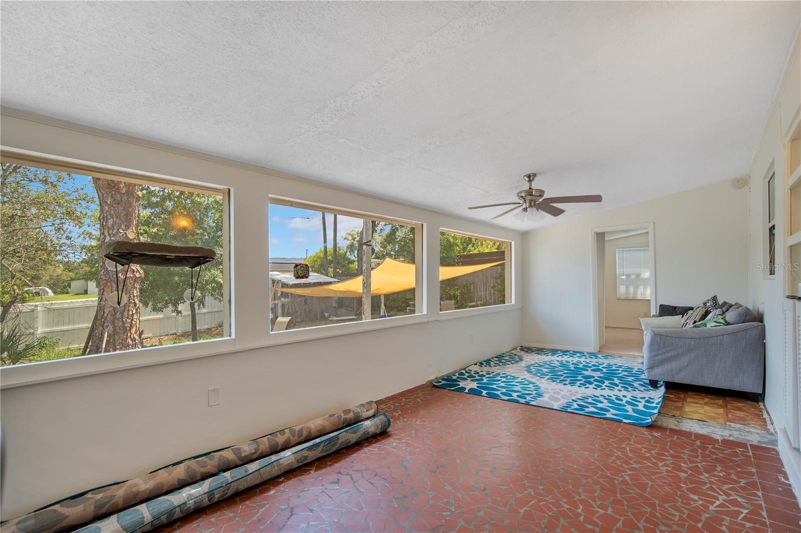 DELTONA LAKES UNIT 03 TR I & H - Residential