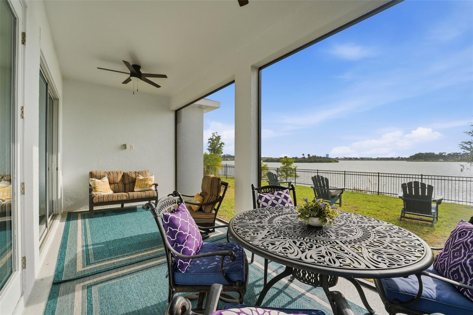 EMERALD LANDING AT WATERSIDE - Residential
