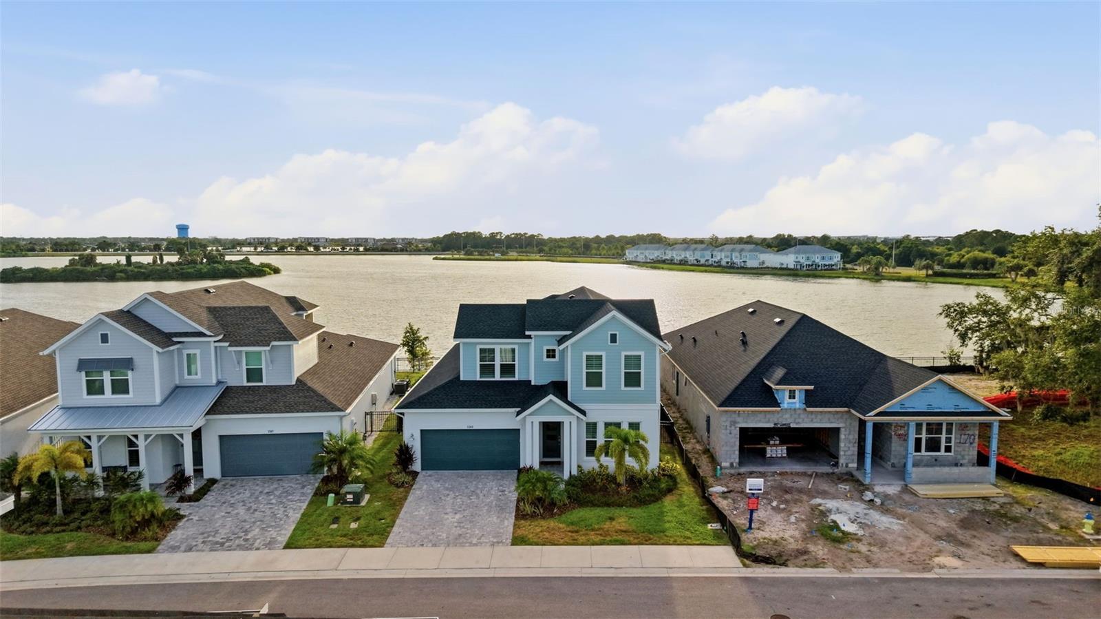 EMERALD LANDING AT WATERSIDE - Residential