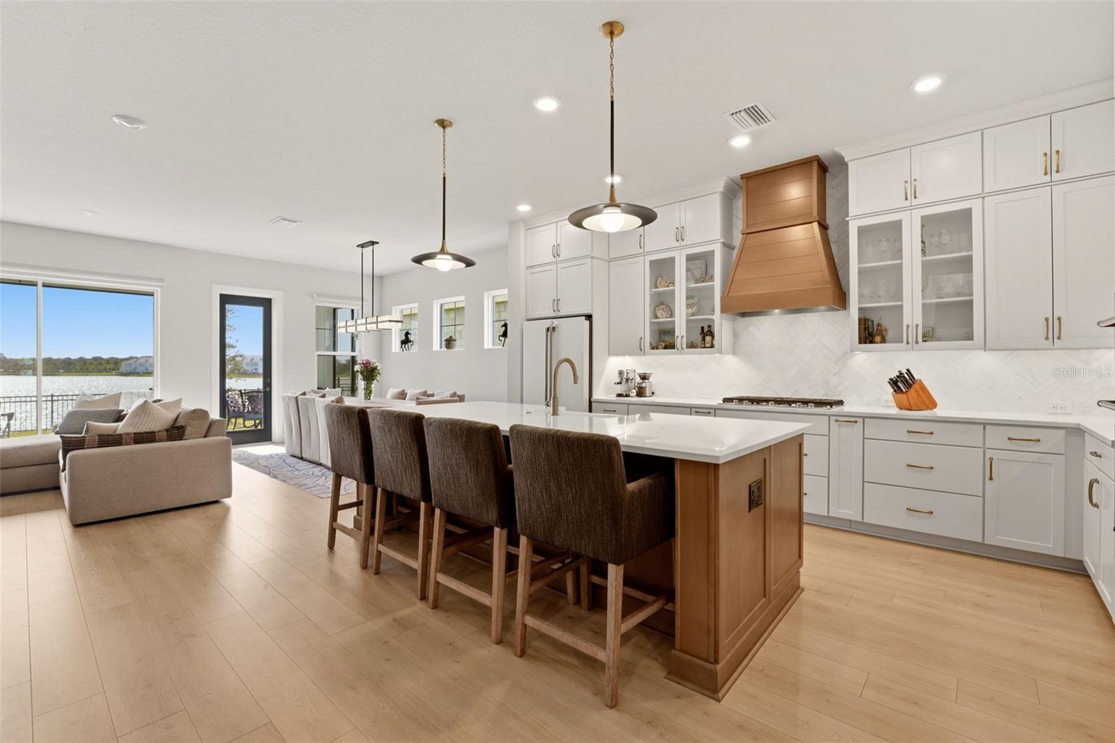 EMERALD LANDING AT WATERSIDE - Residential