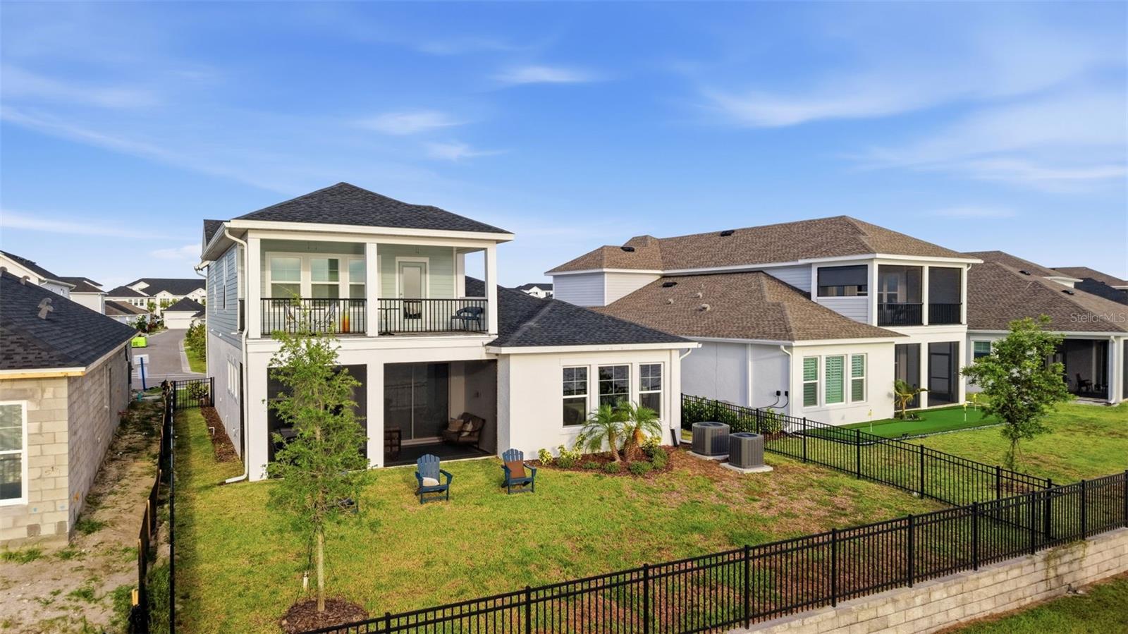 EMERALD LANDING AT WATERSIDE - Residential