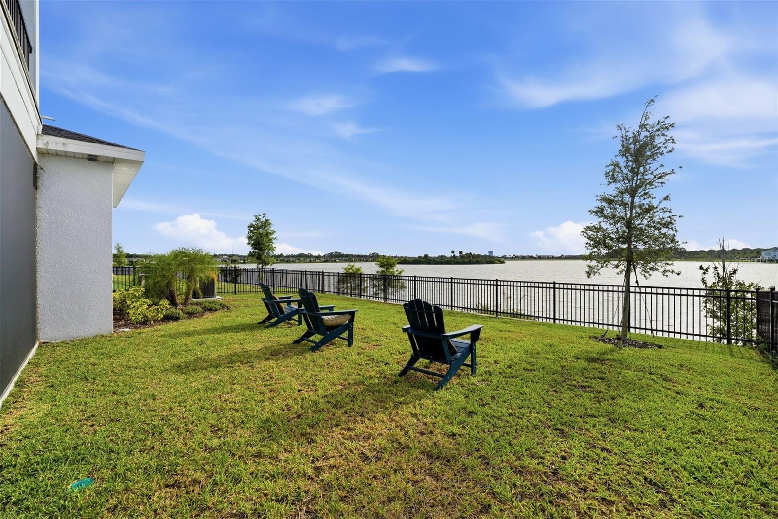 EMERALD LANDING AT WATERSIDE - Residential