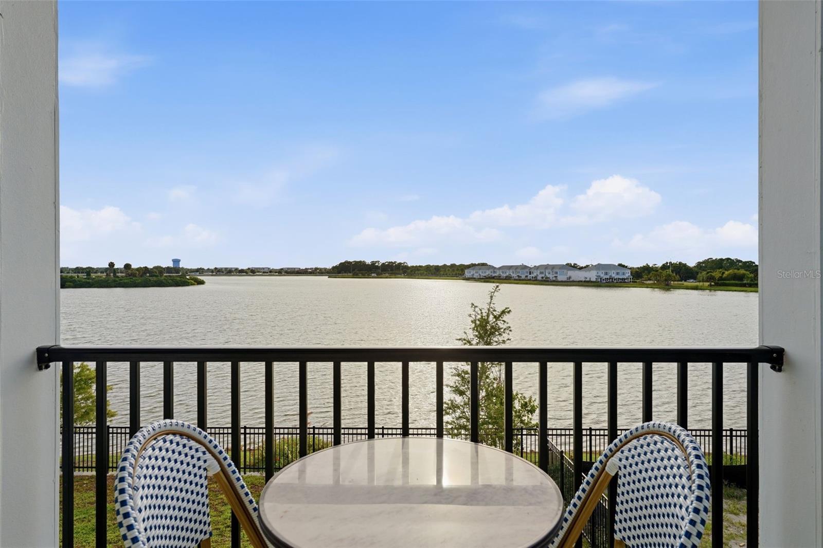 EMERALD LANDING AT WATERSIDE - Residential
