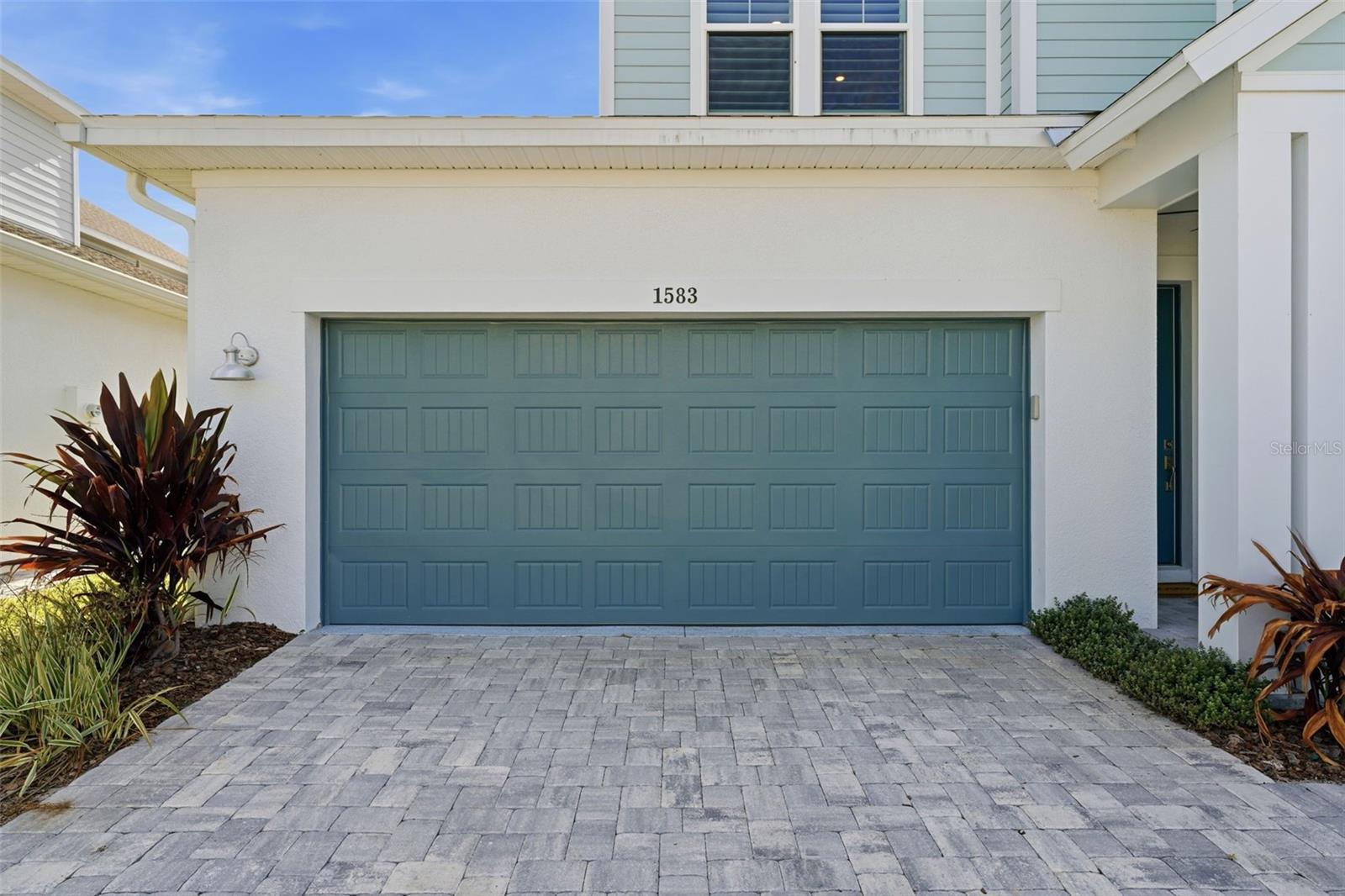EMERALD LANDING AT WATERSIDE - Residential
