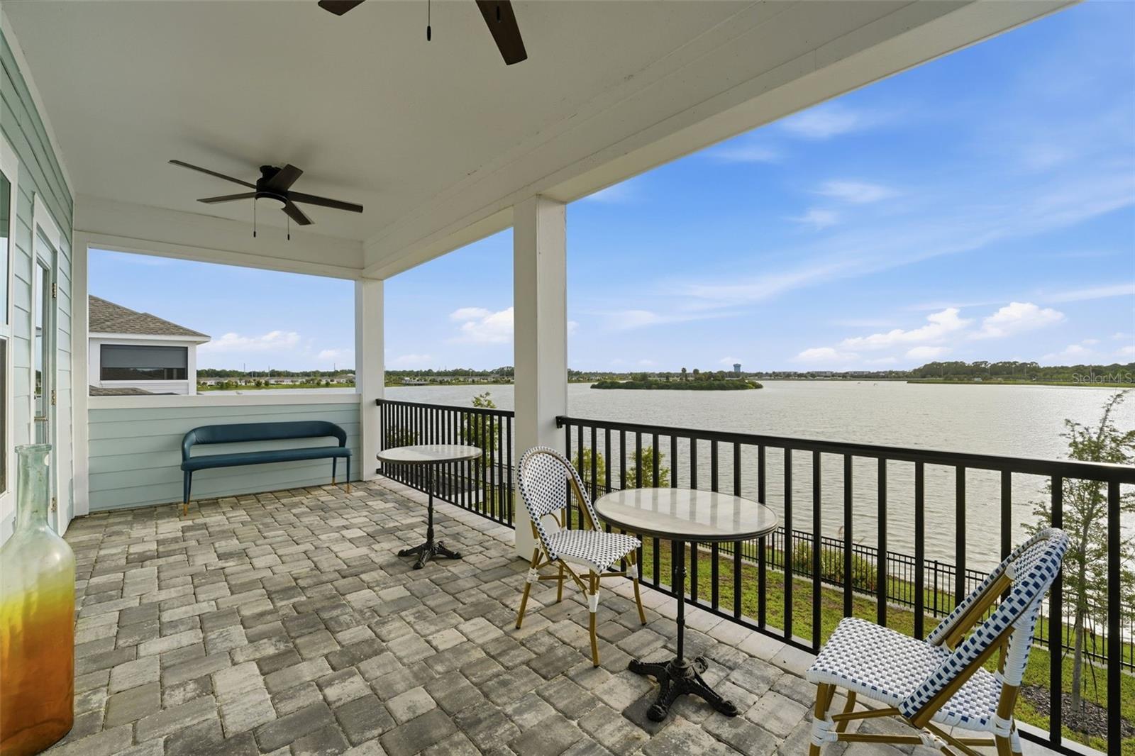 EMERALD LANDING AT WATERSIDE - Residential