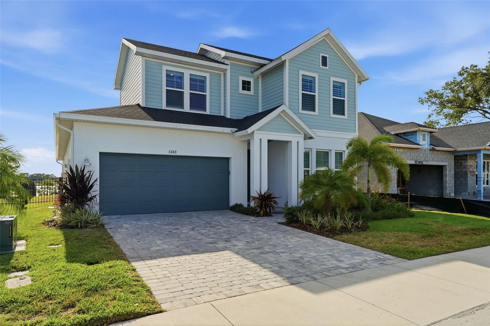 EMERALD LANDING AT WATERSIDE - Residential