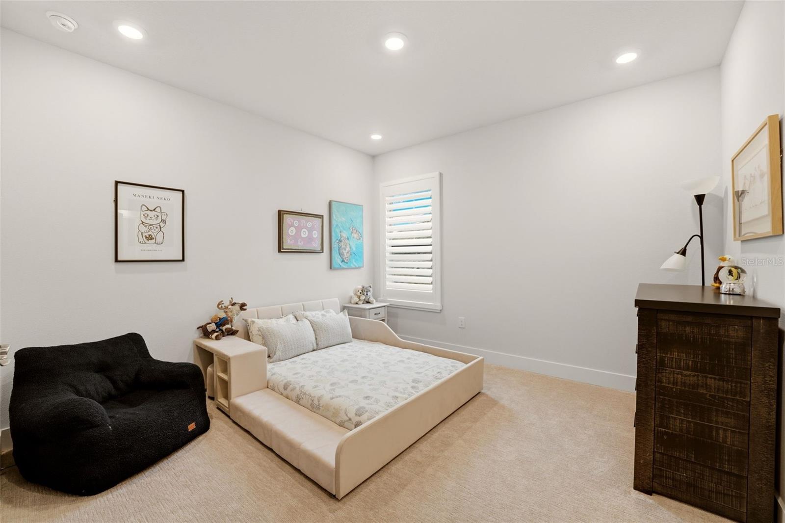 EMERALD LANDING AT WATERSIDE - Residential