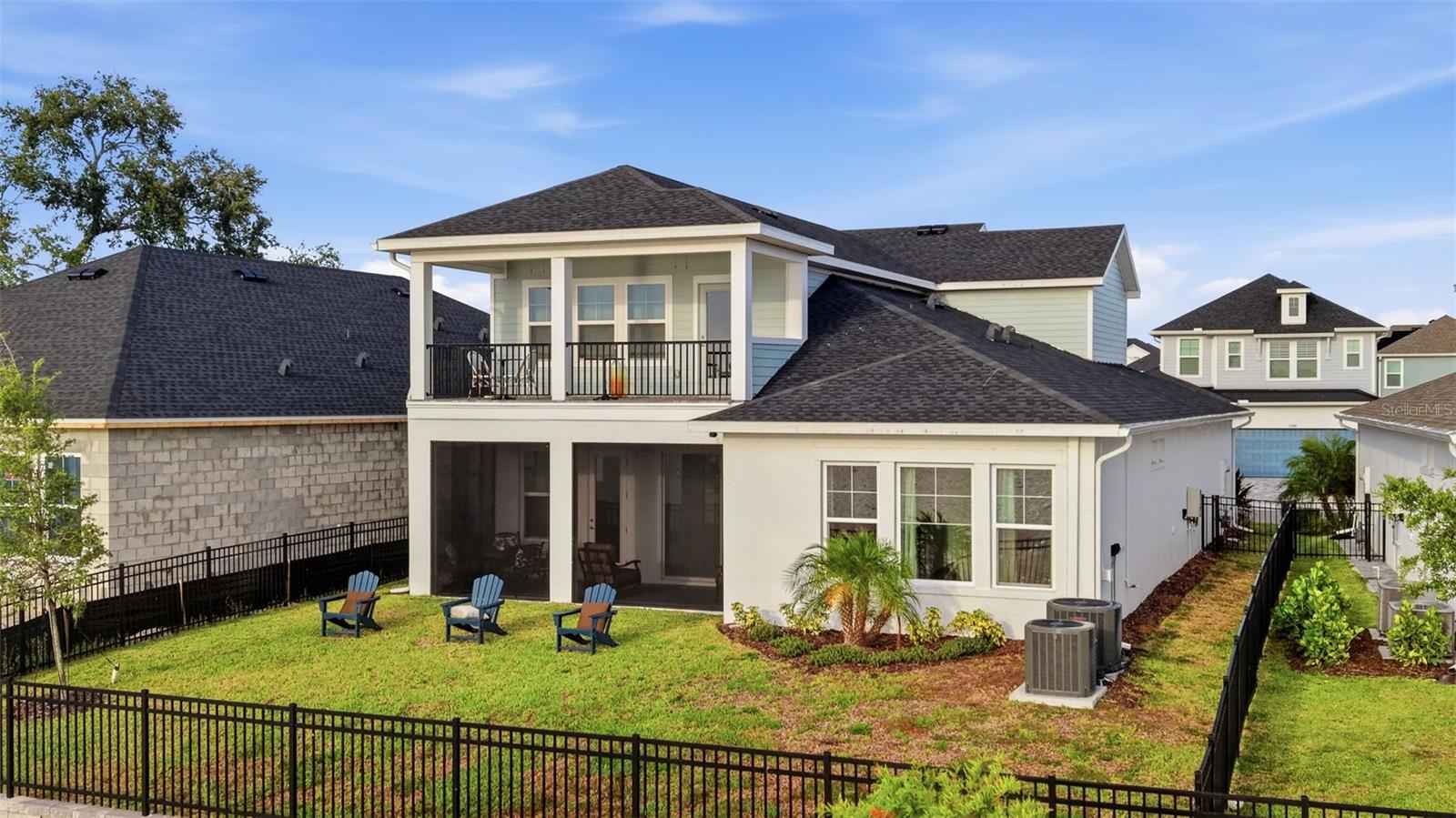 EMERALD LANDING AT WATERSIDE - Residential