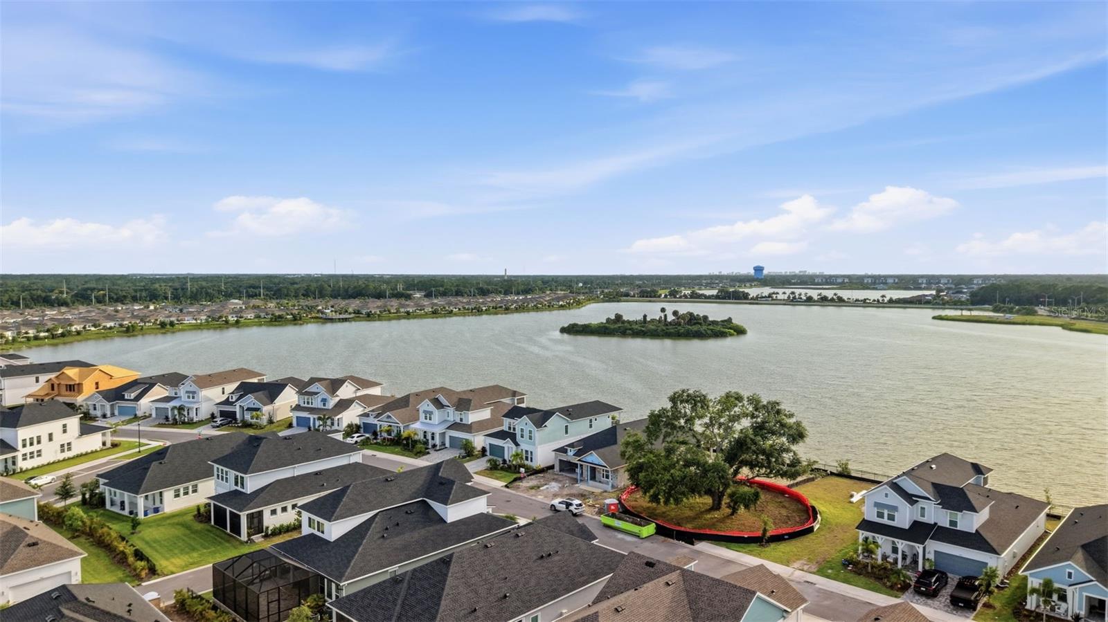 EMERALD LANDING AT WATERSIDE - Residential