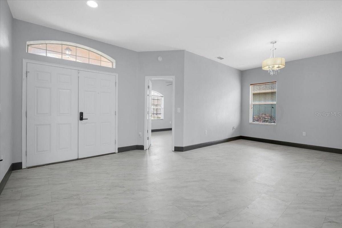 HARTFORD ESTATES - Residential